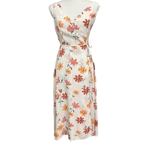 LIKE NEW Revolve Privacy Please Tie Closure Wrap Midi Dress Floral Wilson SMALL - Picture 2 of 7